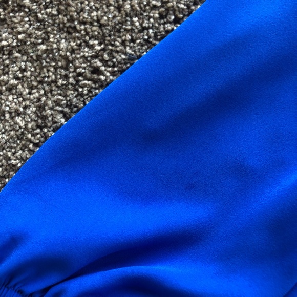 Women’s Dress - Picture 8 of 8